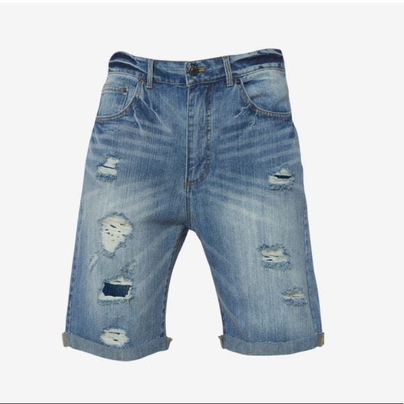 Csg Fray Away Denim Shorts In Indigo 